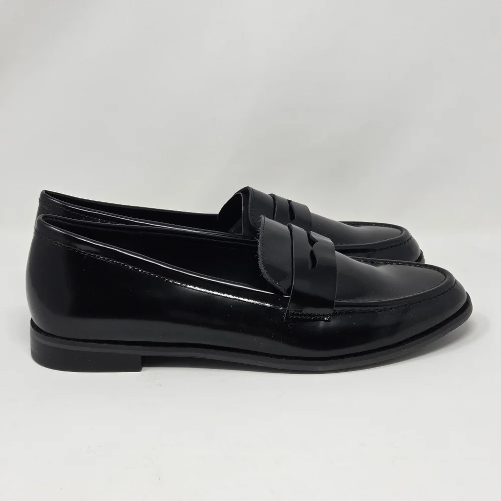 Banana Republic Black Leather Loafer